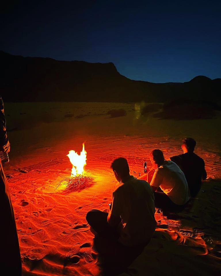 Adel Rum Camp Bubbles Wadi Rum Exterior photo